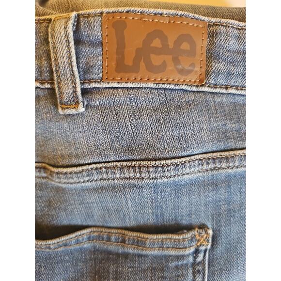 Lee Heritage Women's Relaxed Fit Straight Leg‎ High Rise Jeans Size 22 - Picture 7 of 12